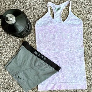 Athleta Racer-back Athletic Tank Lavender / Lilac